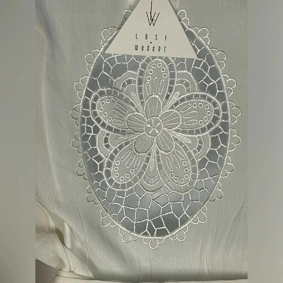 Lost + Wander Sincerely Cream Lace Long Sleeve Romper New with‎ tags Small - Picture 3 of 6